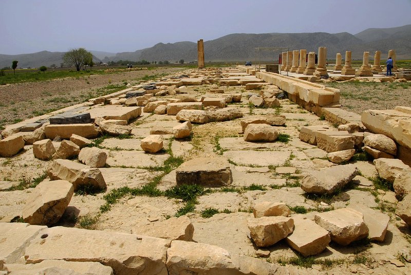 The Archaeology Of Ancient Persian Gardens<span class=