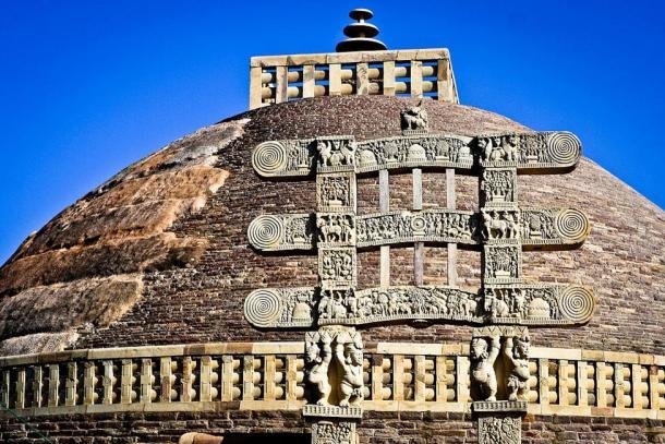 The Archaeology Of Early Buddhist Stupas