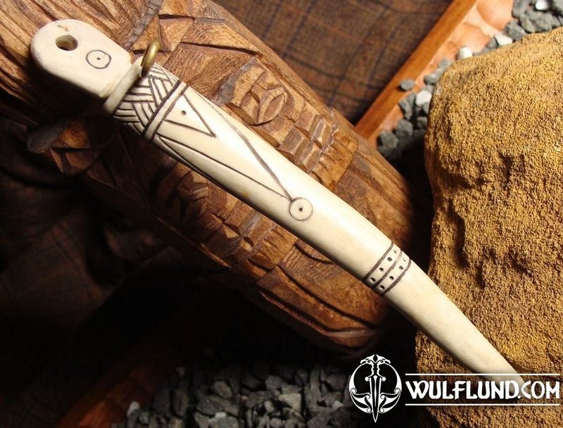Viking Needle Cases And Textile Tools