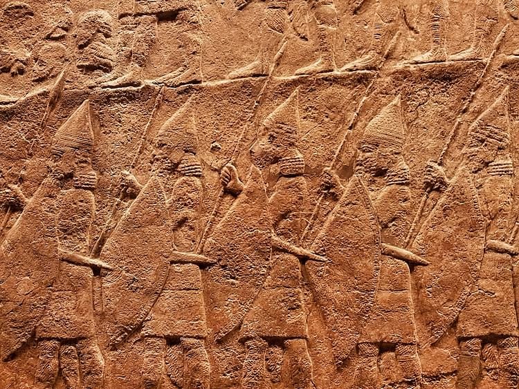 Warfare Techniques Of The Assyrian Empire<span class=